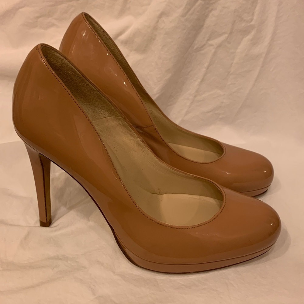 LK Bennett Sledge heels 39 1/2 Trench Patent